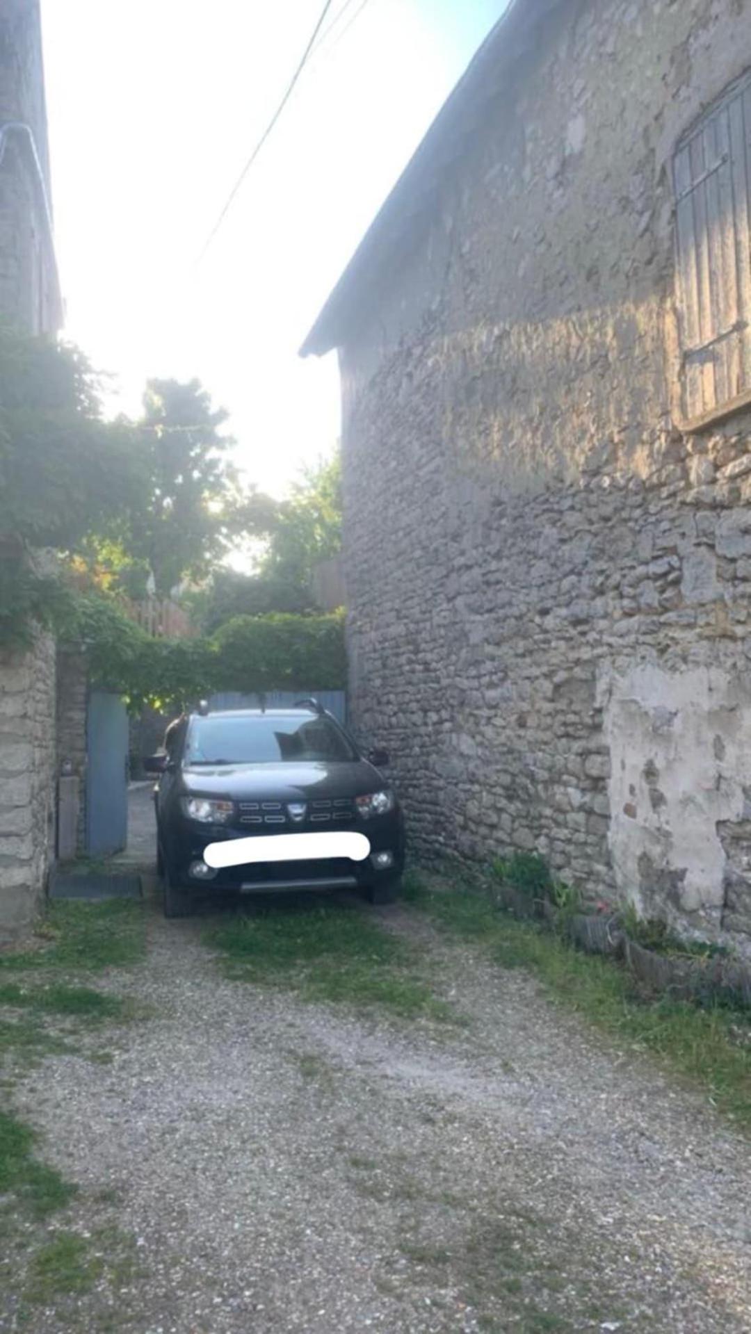 Beynes  Maison Bleue المظهر الخارجي الصورة